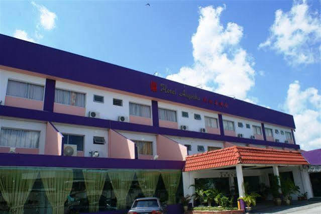 Angsoka Hotel Teluk Intan Exterior foto